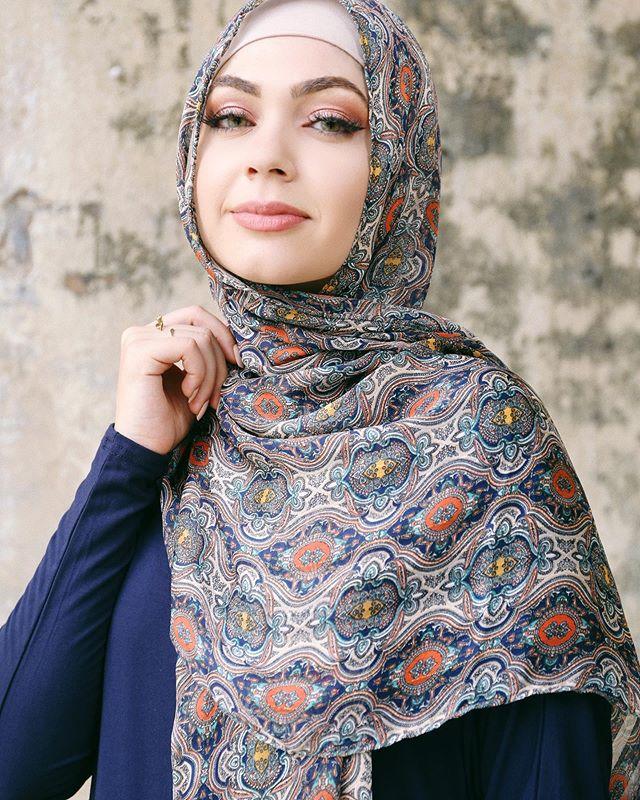 Navy Gold Morrocan Hijab. With... - Divinity Collection