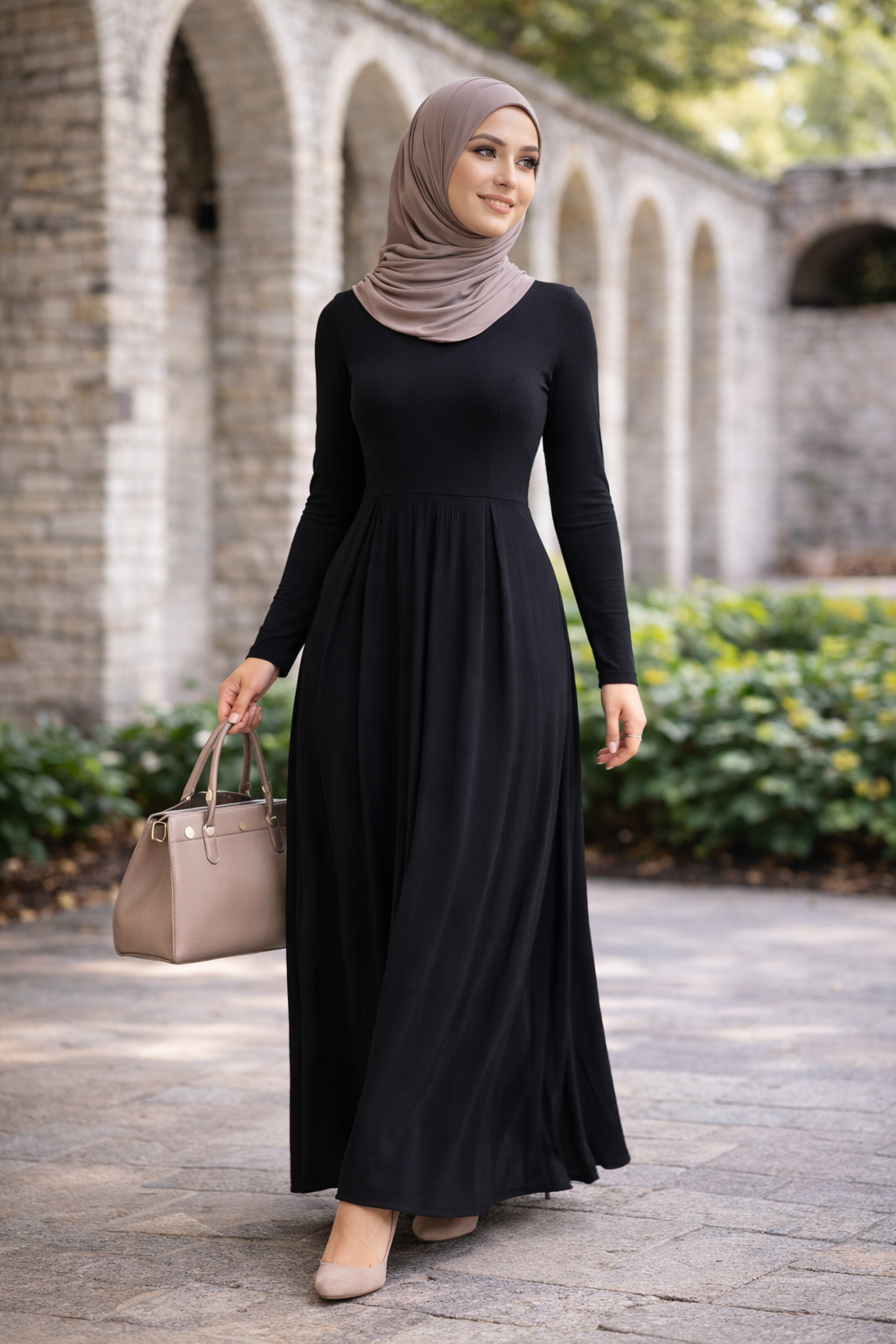 The Essential Ponte Pleated Maxi – Black | Discreet Side Pockets